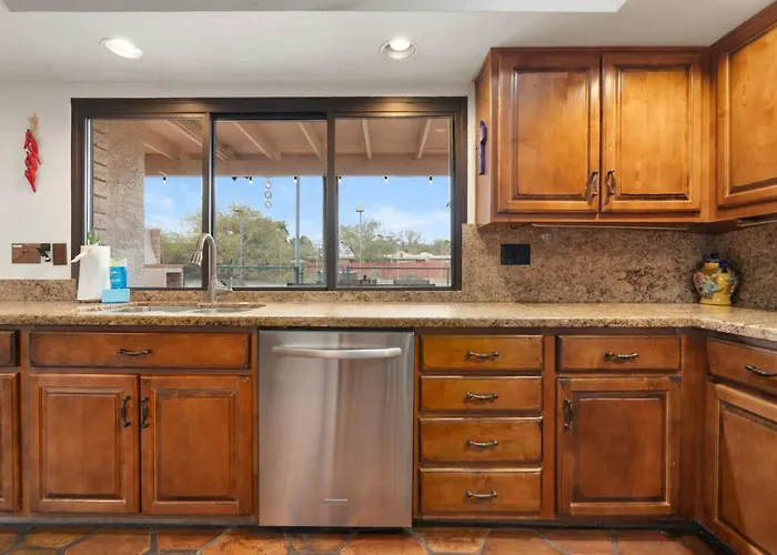 Luxury 3br Heated Pool, Tennis, Games And Bbq Phoenix