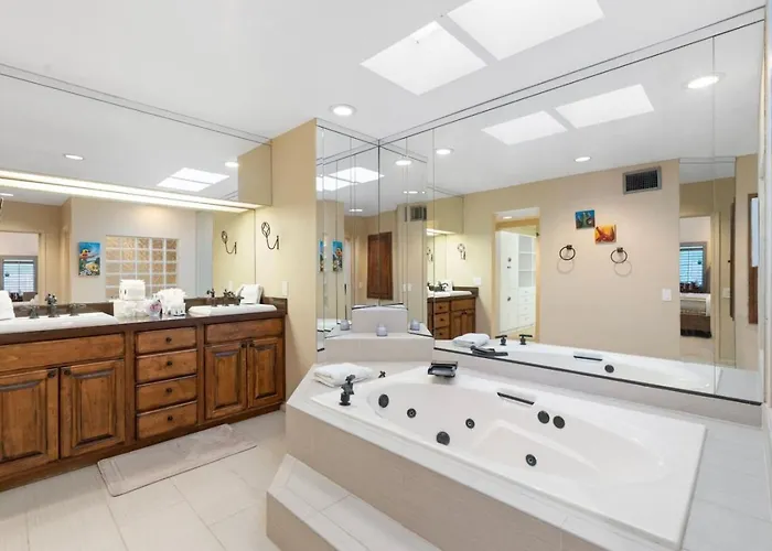 Luxury 3br Heated Pool, Tennis, Games And Bbq Holiday home *
