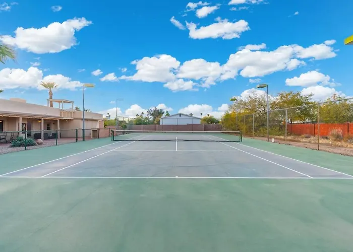 Holiday home Luxury 3br Heated Pool, Tennis, Games And Bbq Phoenix
